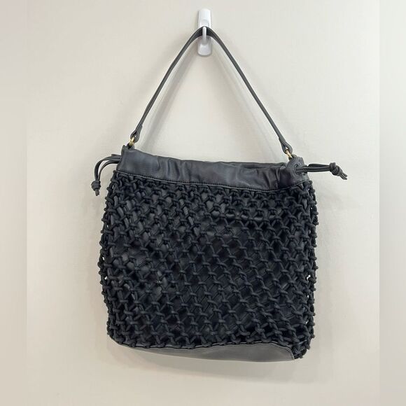 Elizabeth and James Black Mesh Market Shoulder Bag - Picture 2 of 6